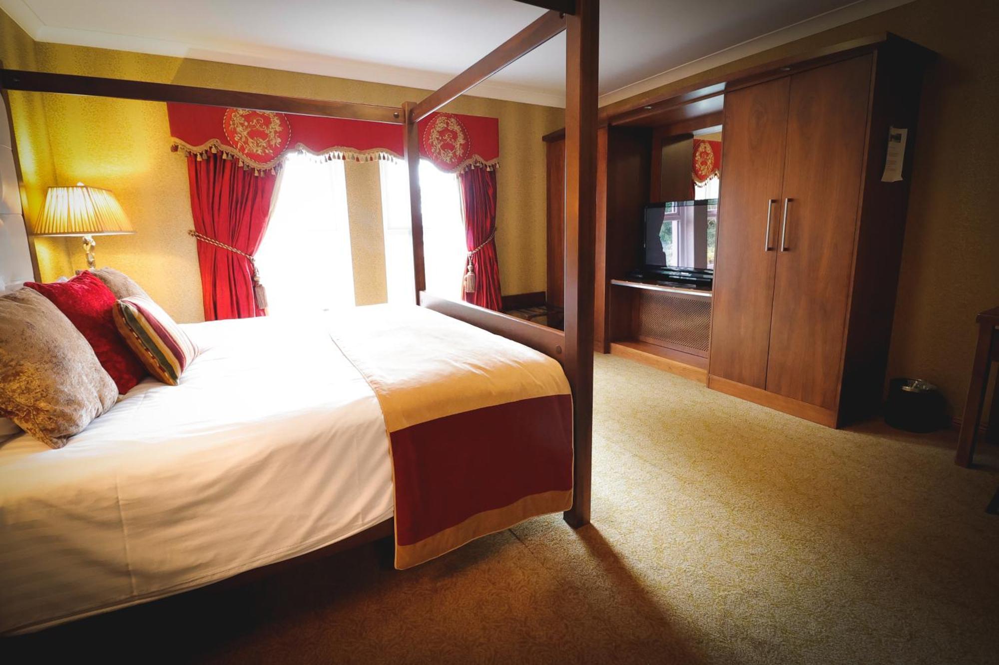 O'Neill Arms Hotel Toome Kültér fotó