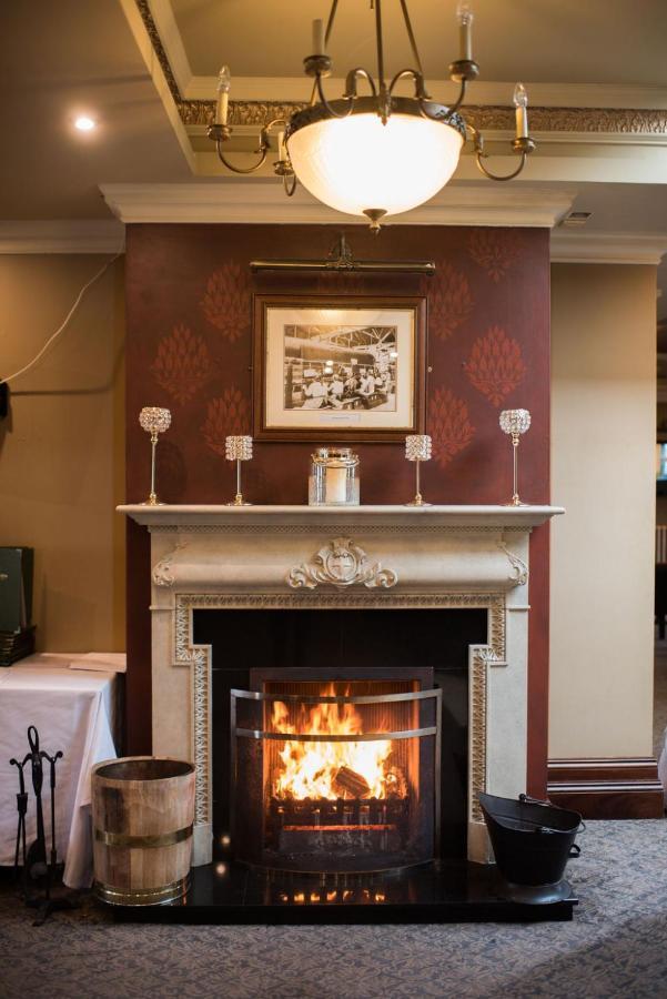 O'Neill Arms Hotel Toome Kültér fotó